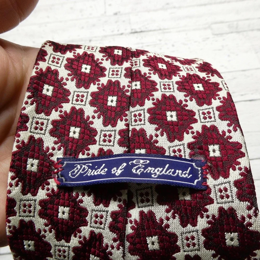 Briar Tie Mens One Size Red Geometric Jacquard‎ Classic Dress Necktie Business